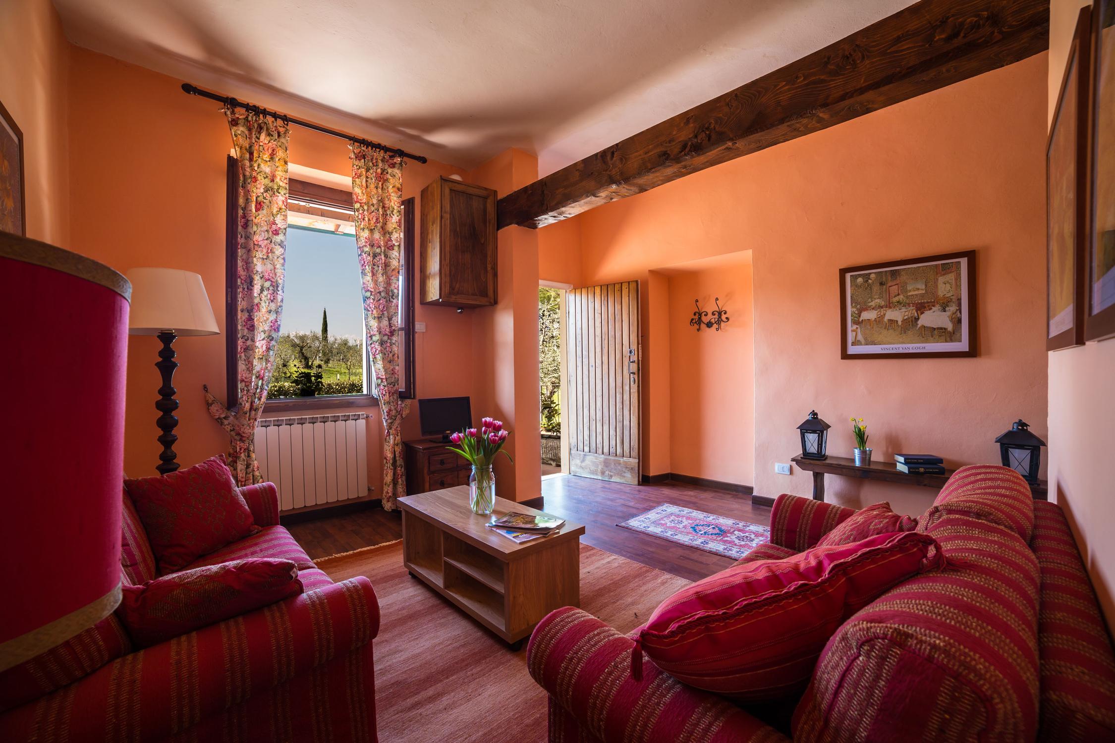 Agritourism in Chianti | Fattoria Pagnana, Holiday apartments in Tuscany
